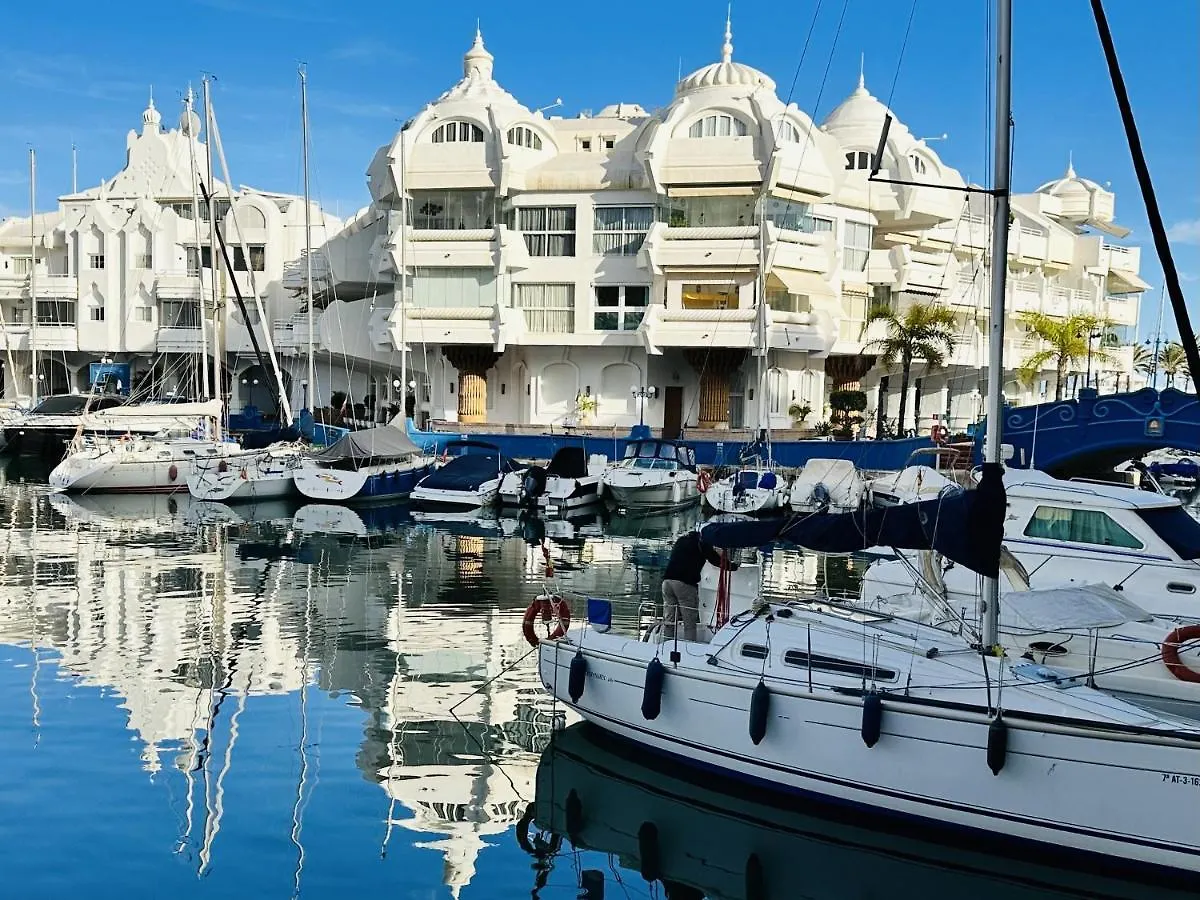 Luxury Waterfront Apartment Benalmádena