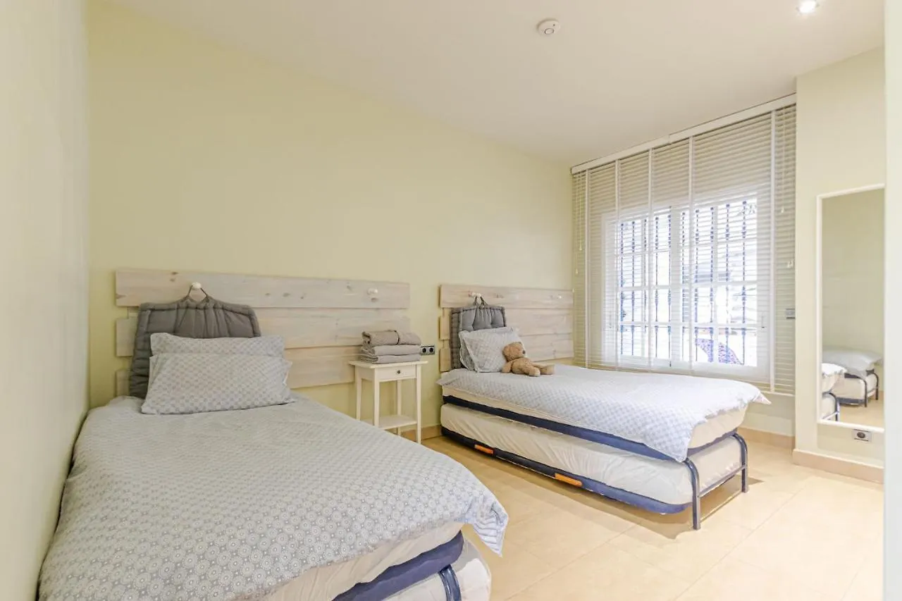 Luxury Waterfront Apartment Benalmádena