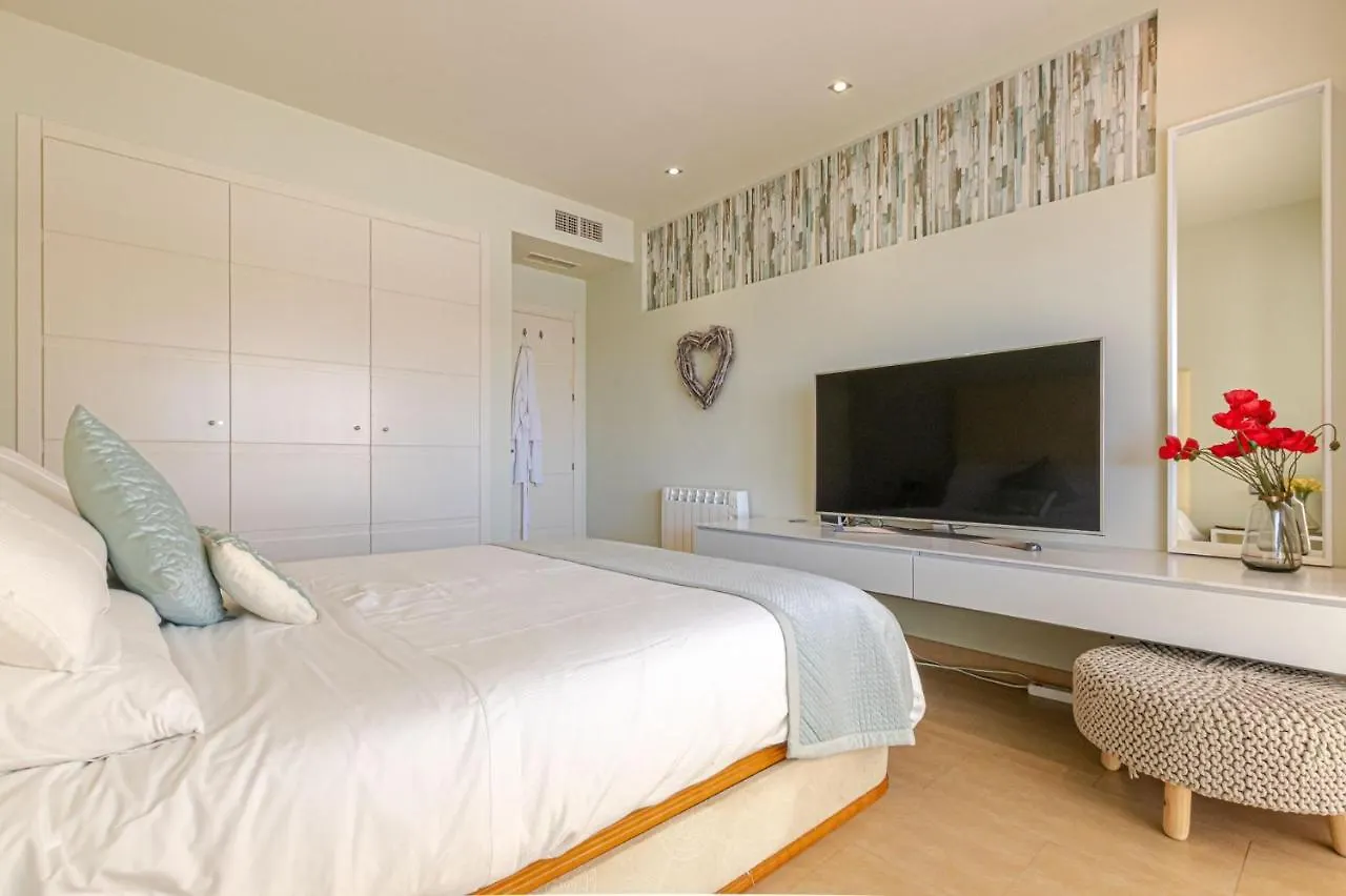 Luxury Waterfront Apartment Benalmádena Spanien